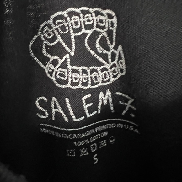 Salem 7 Graphic Tee - Picture 3 of 4